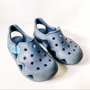CROCS Sandals & Flip Flops/Shoes Size 10B for Kids